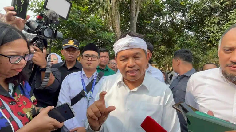 Dedi Mulyadi Pastikan Sekolah Negeri di Jabar Tetap Gratis, Tolak Penerapan SPP