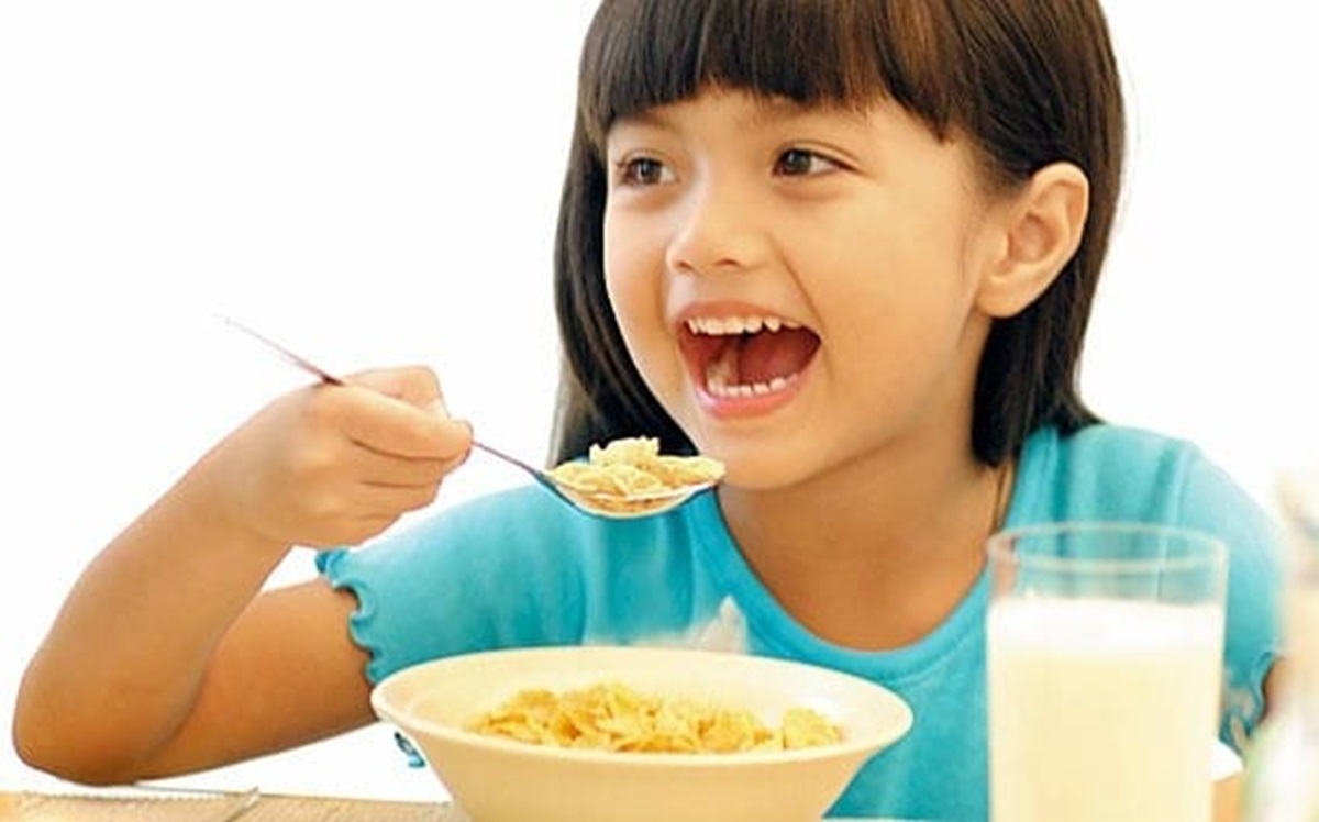 Ibu Harus Tahu! Ini Dia 5 Alasan Pentingnya Sarapan Pagi bagi Anak-anak