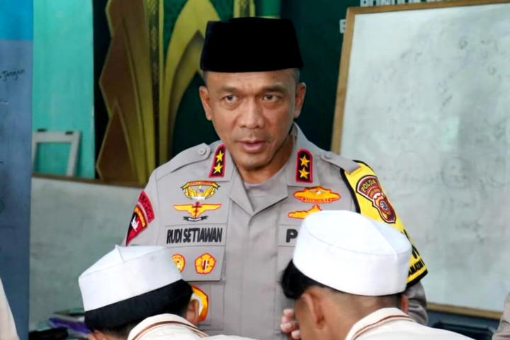 Rudi Setiawan Sandang Pangkat Komjen Pol, Kini Jenderal Bintang Tiga